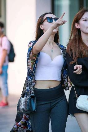 许我耀眼电视剧在线观看